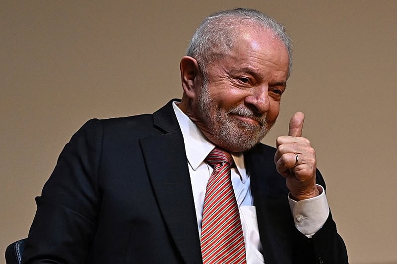 Lula indica que deve sancionar taxação para compras internacionais de até US$ 50