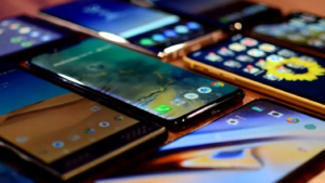 Mercado cinza: 1 milhão de celulares da Xiaomi foram vendidos no Brasil ilegalmente