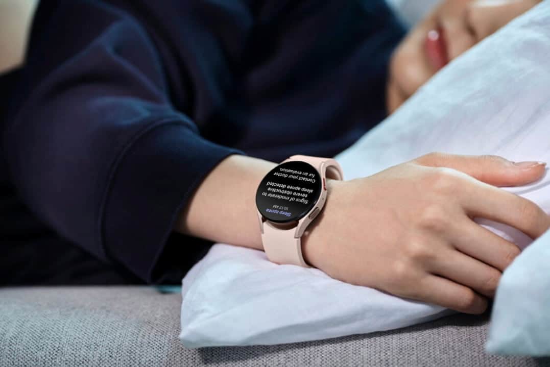 Recurso de apneia do sono, desenvolvido no Brasil e presente no Galaxy Watch, é o primeiro de sua categoria autorizado pela FDA dos EUA
