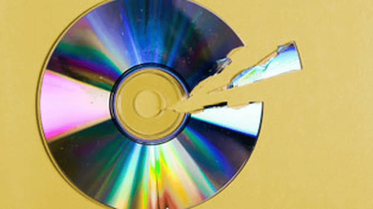 Fim de uma era: Sony para de fabricar CDs e DVDs virgens e demite 250 funcionários