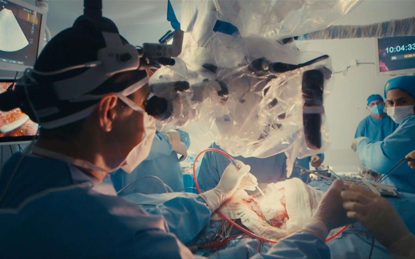 Cirurgia no espaço e mil horas de jogo: veja as conquistas mais